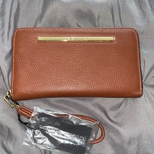 Steve Madden Zip Around Wallet